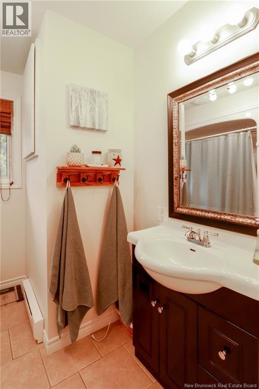369 Hampton Road - 19