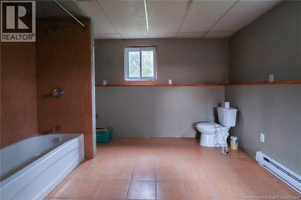 369 Hampton Road - 33