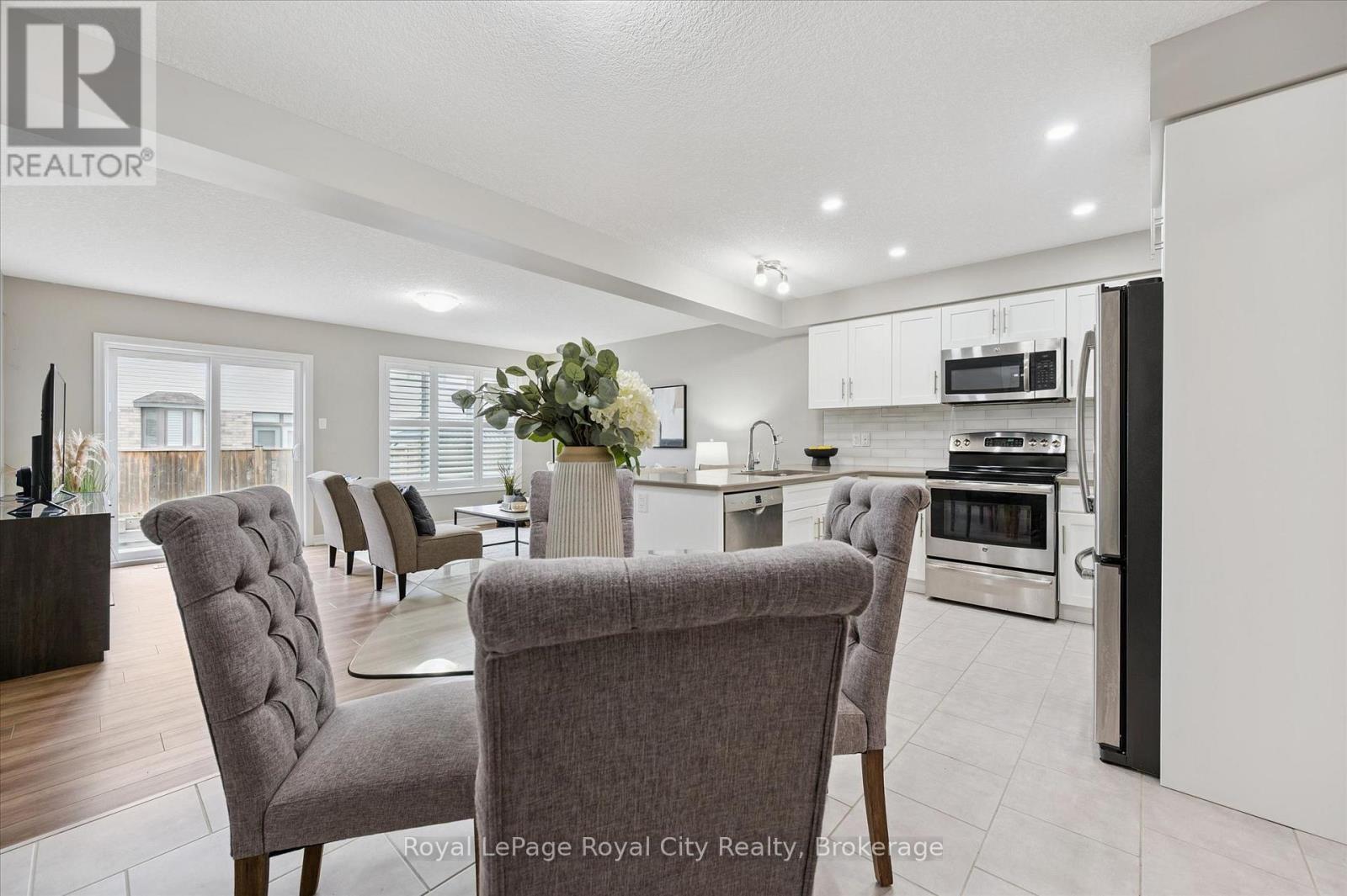 5 SANDYBAY AVENUE - 10