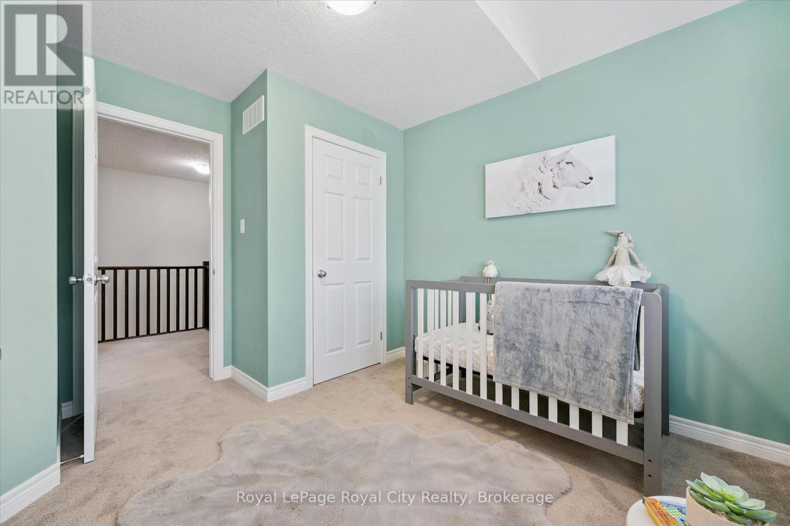 5 SANDYBAY AVENUE - 17
