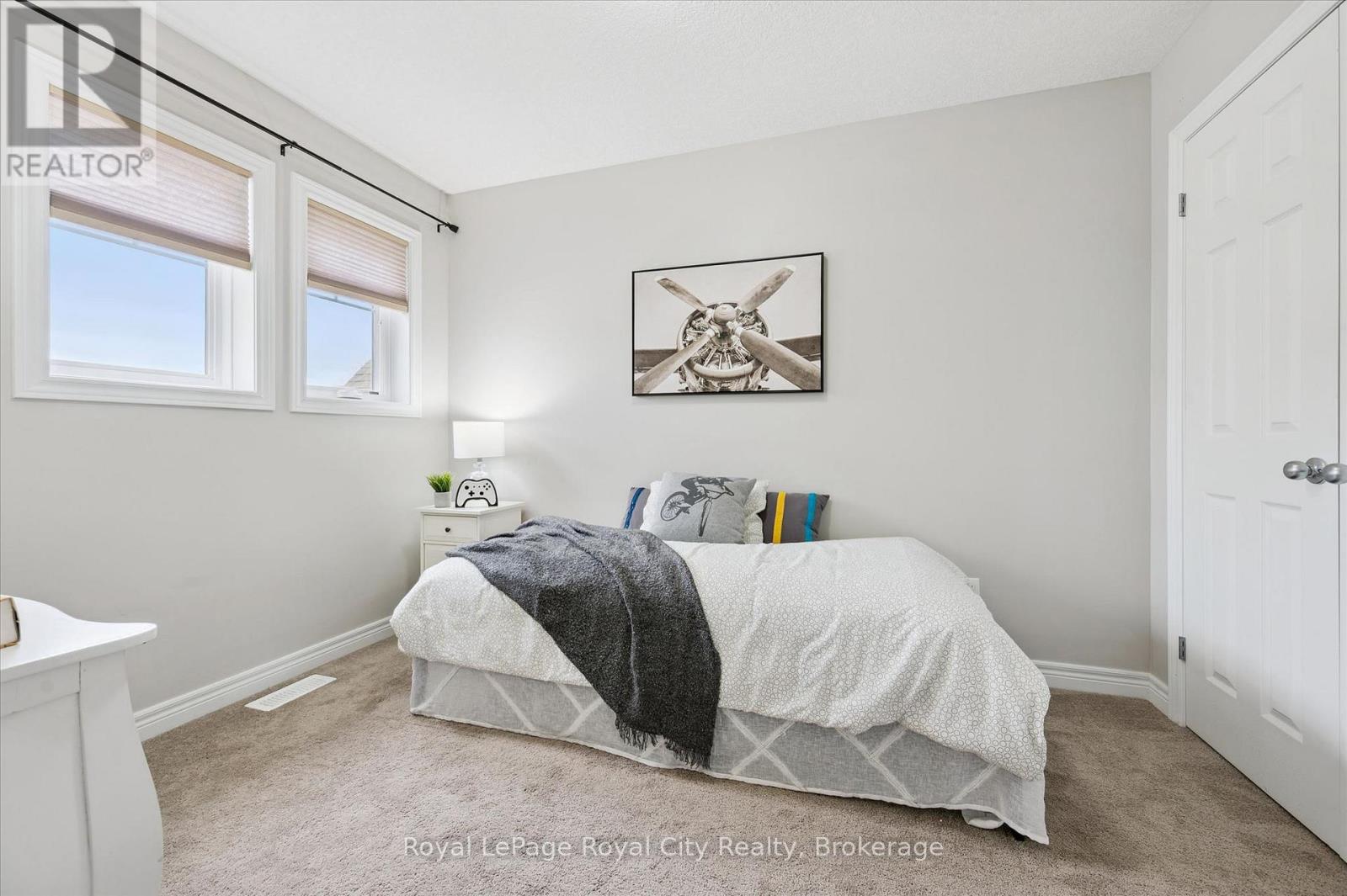 5 SANDYBAY AVENUE - 18
