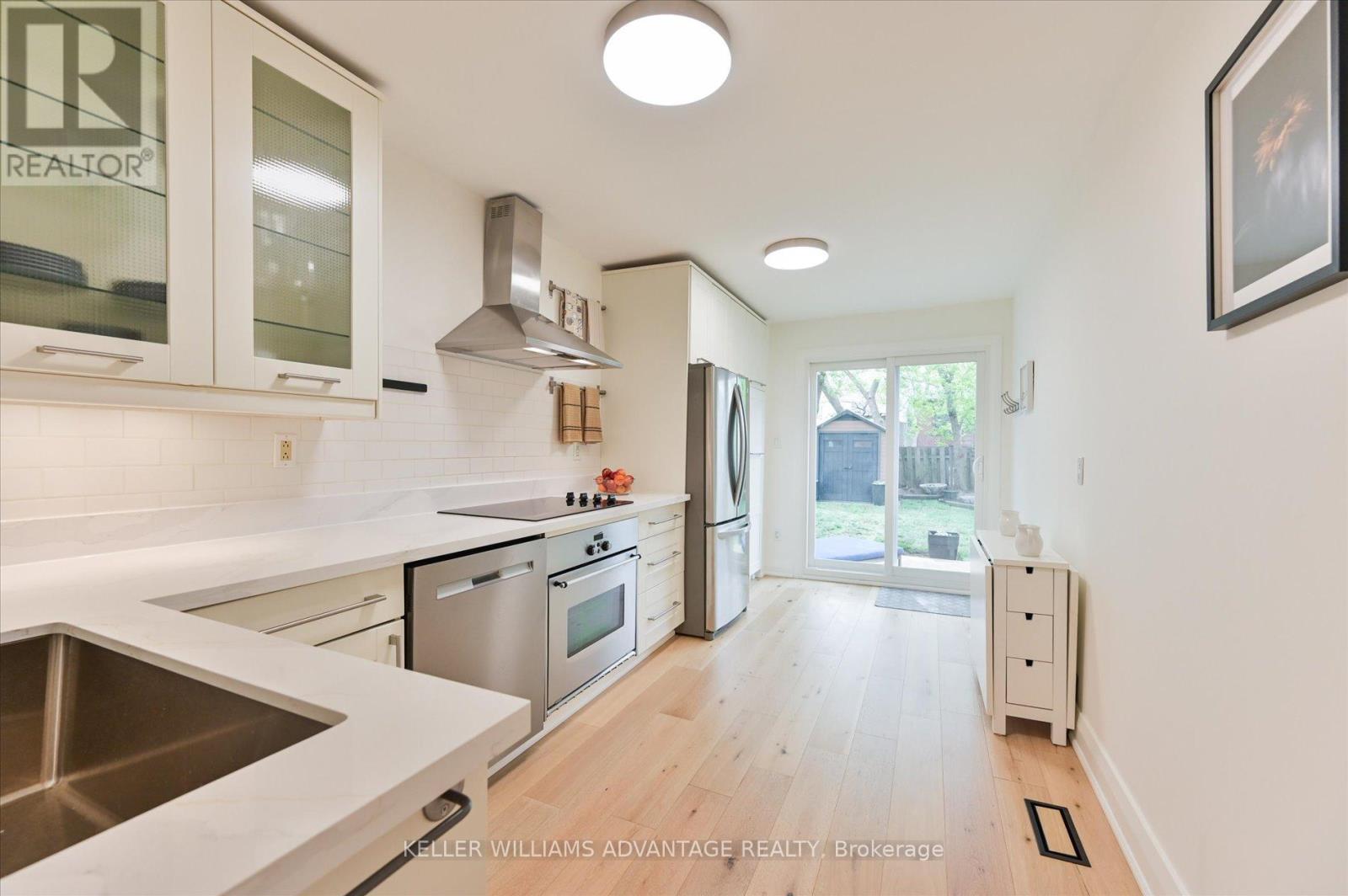 294 CEDARVALE AVENUE - 10