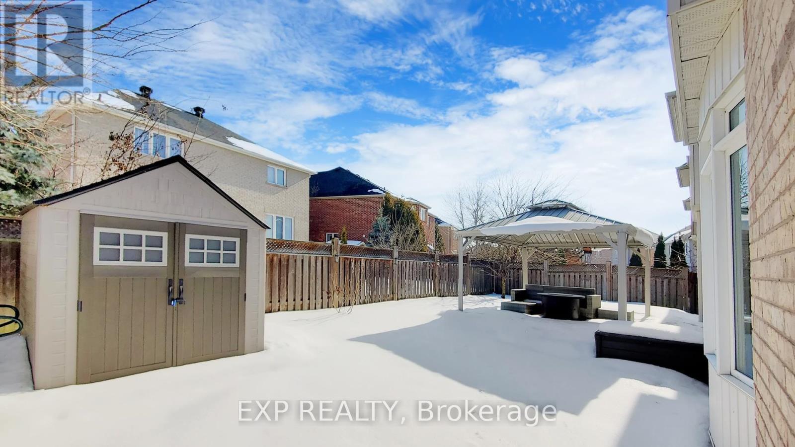 71 GOLDEN MEADOW DRIVE - 29