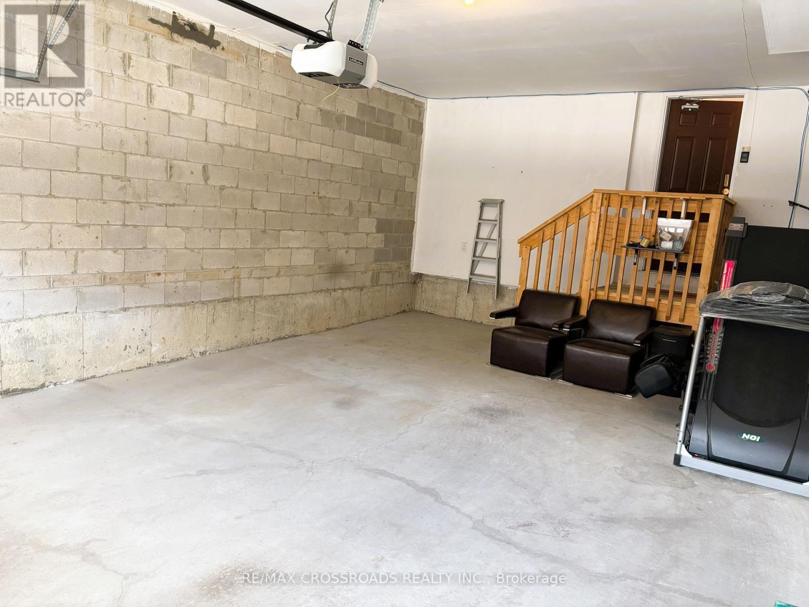 49 MEMON PLACE - 12