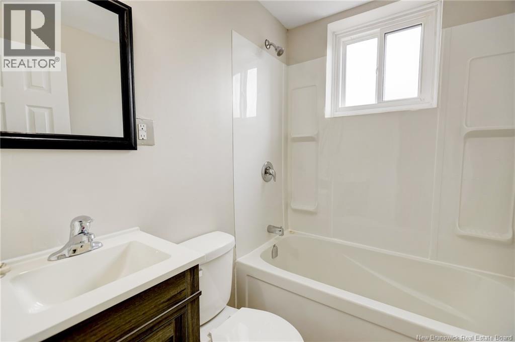25-27 Whitney Avenue - 13