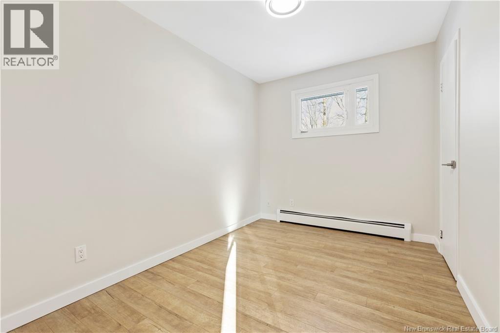 25-27 Whitney Avenue - 22