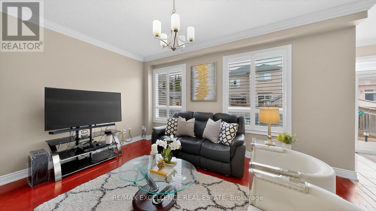 26 BLUE DIAMOND DRIVE - 15