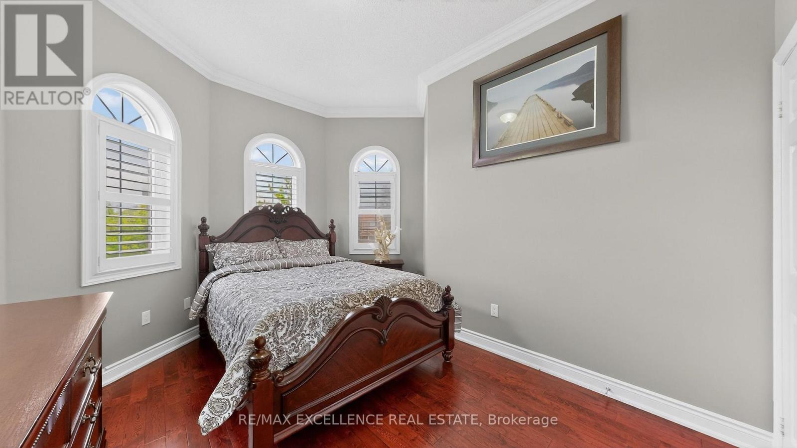 26 BLUE DIAMOND DRIVE - 34