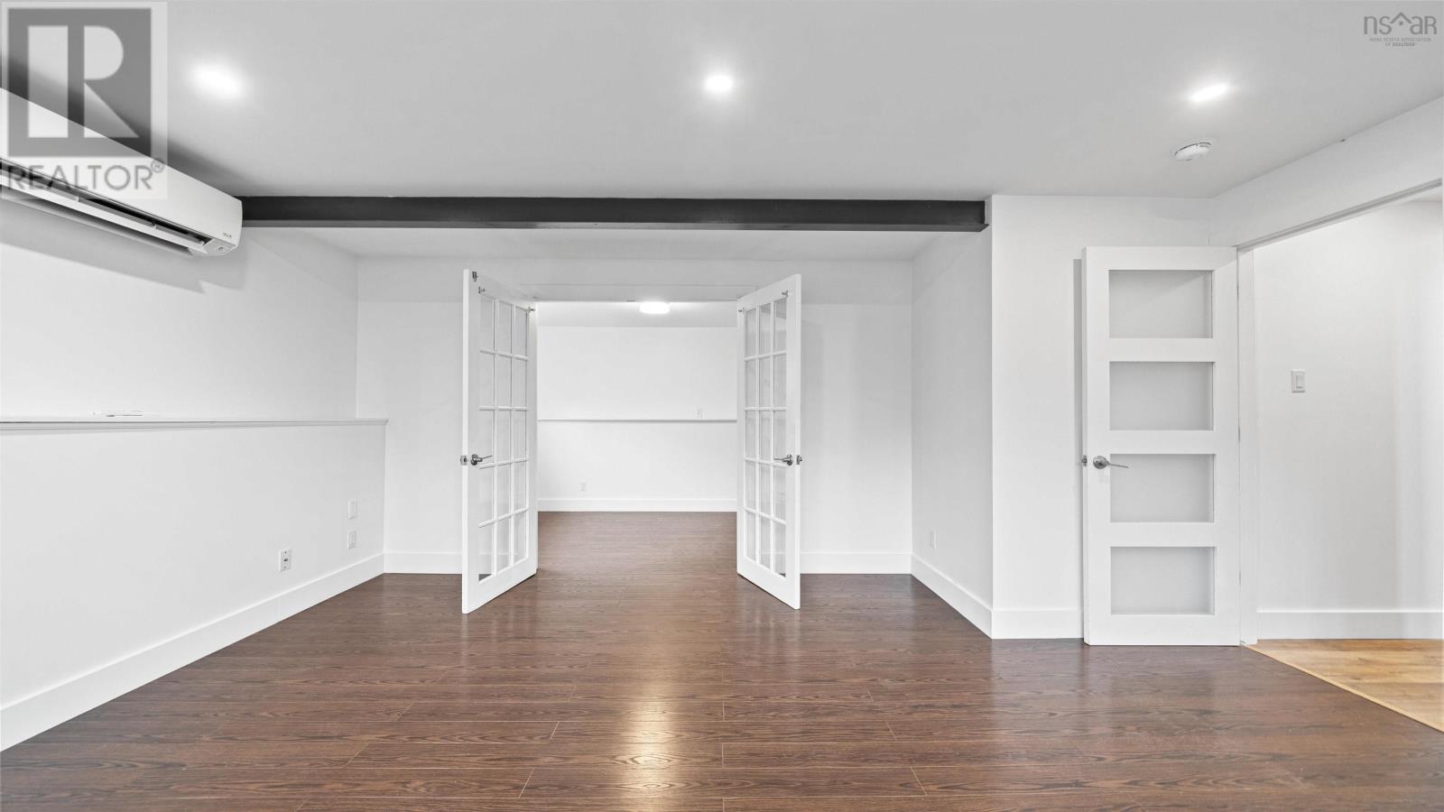 11 Glencoe Drive - 39