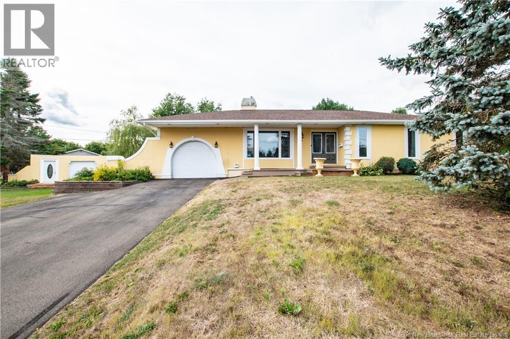 27 Guimond Court - 1