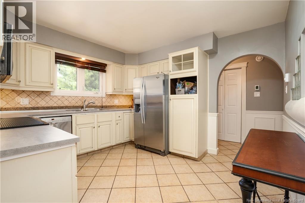 27 Guimond Court - 17