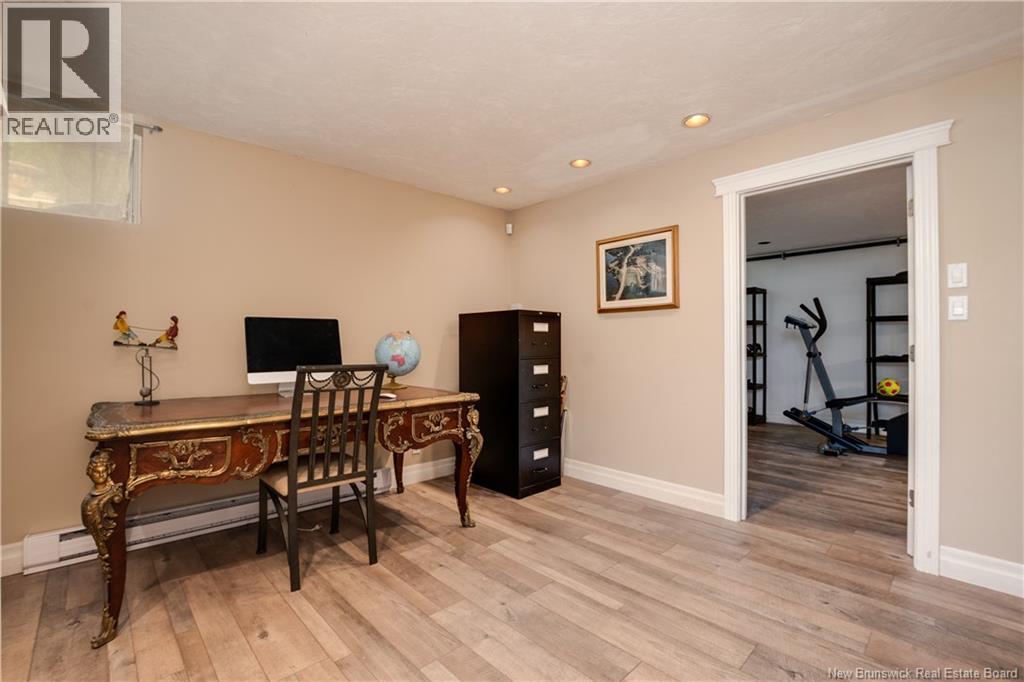 27 Guimond Court - 28