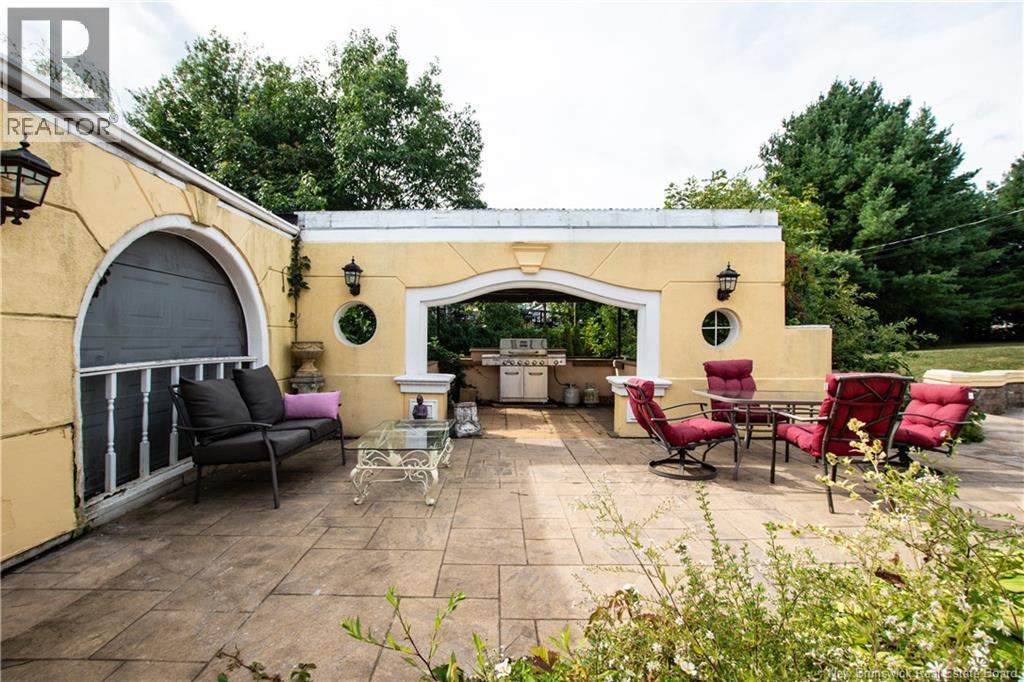 27 Guimond Court - 36