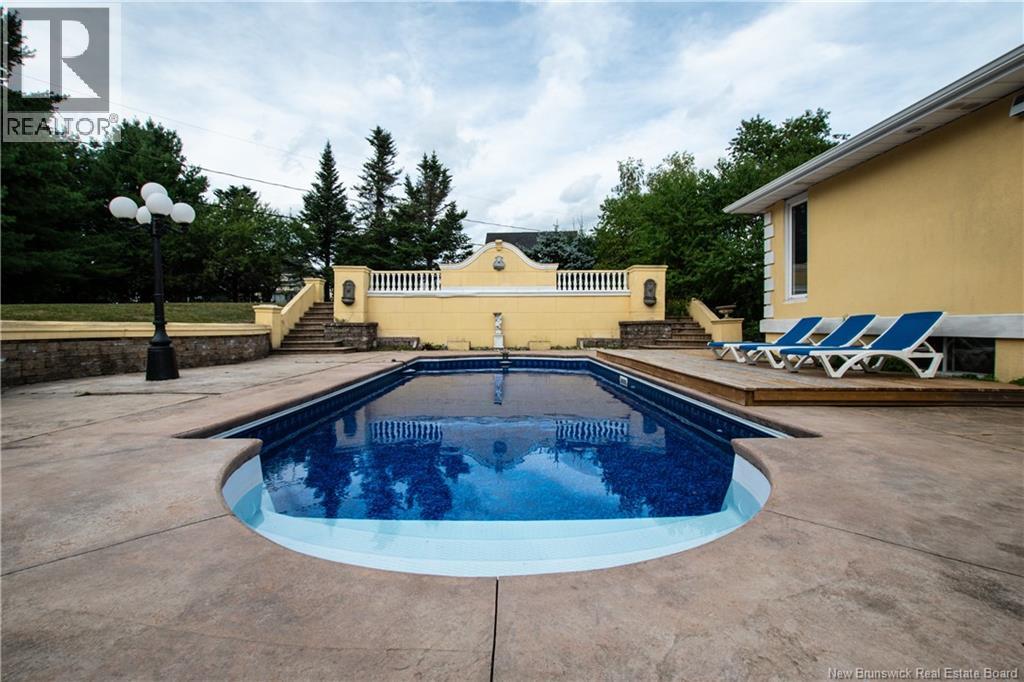 27 Guimond Court - 38