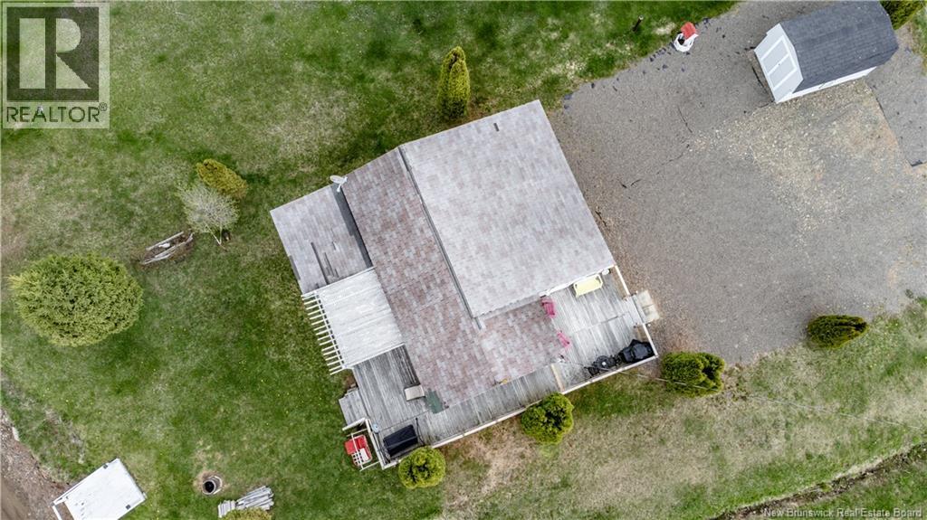 49 Robert Lane - Image 2