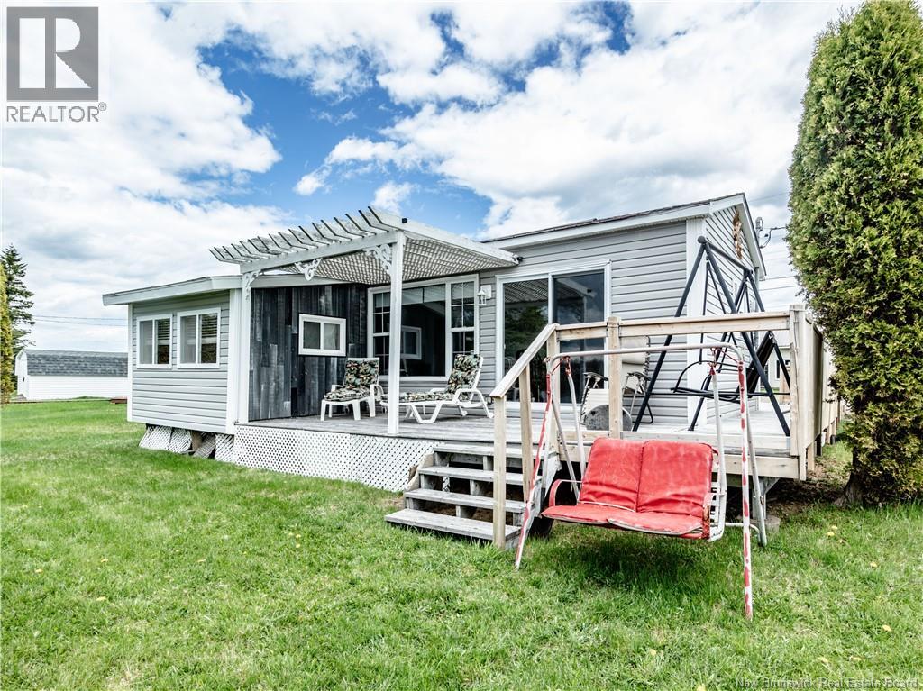 49 Robert Lane - Image 3