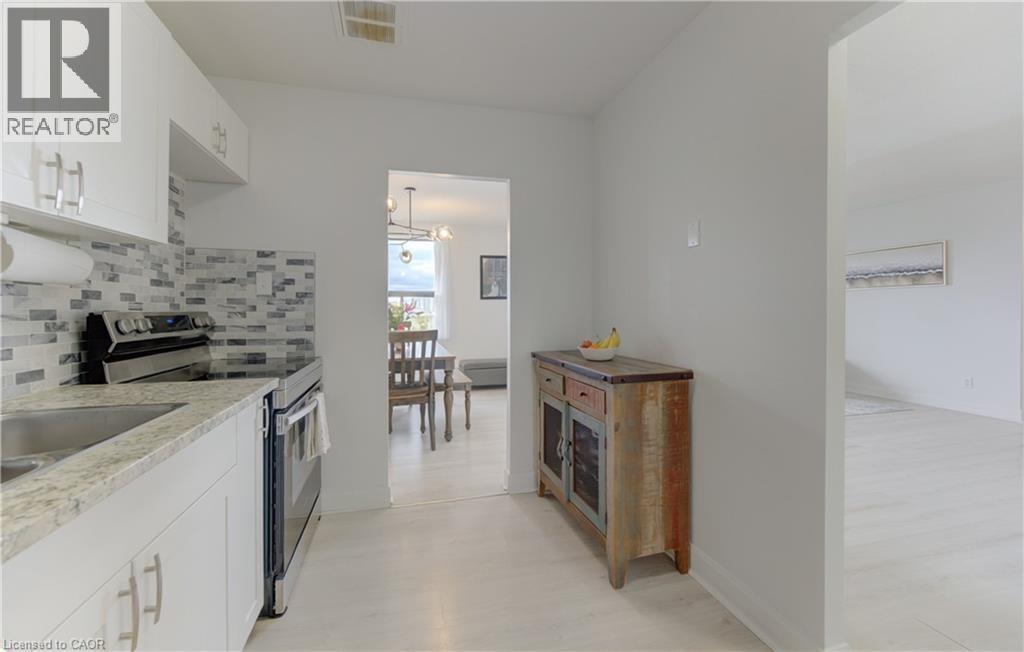 1100 COURTLAND Avenue E Unit# 610, Kitchener, Ontario, N2C2H9 — Photo 30