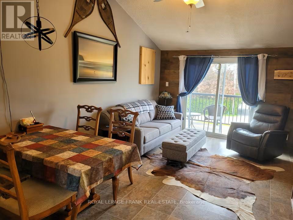 56 OAKDENE CRESCENT - 6