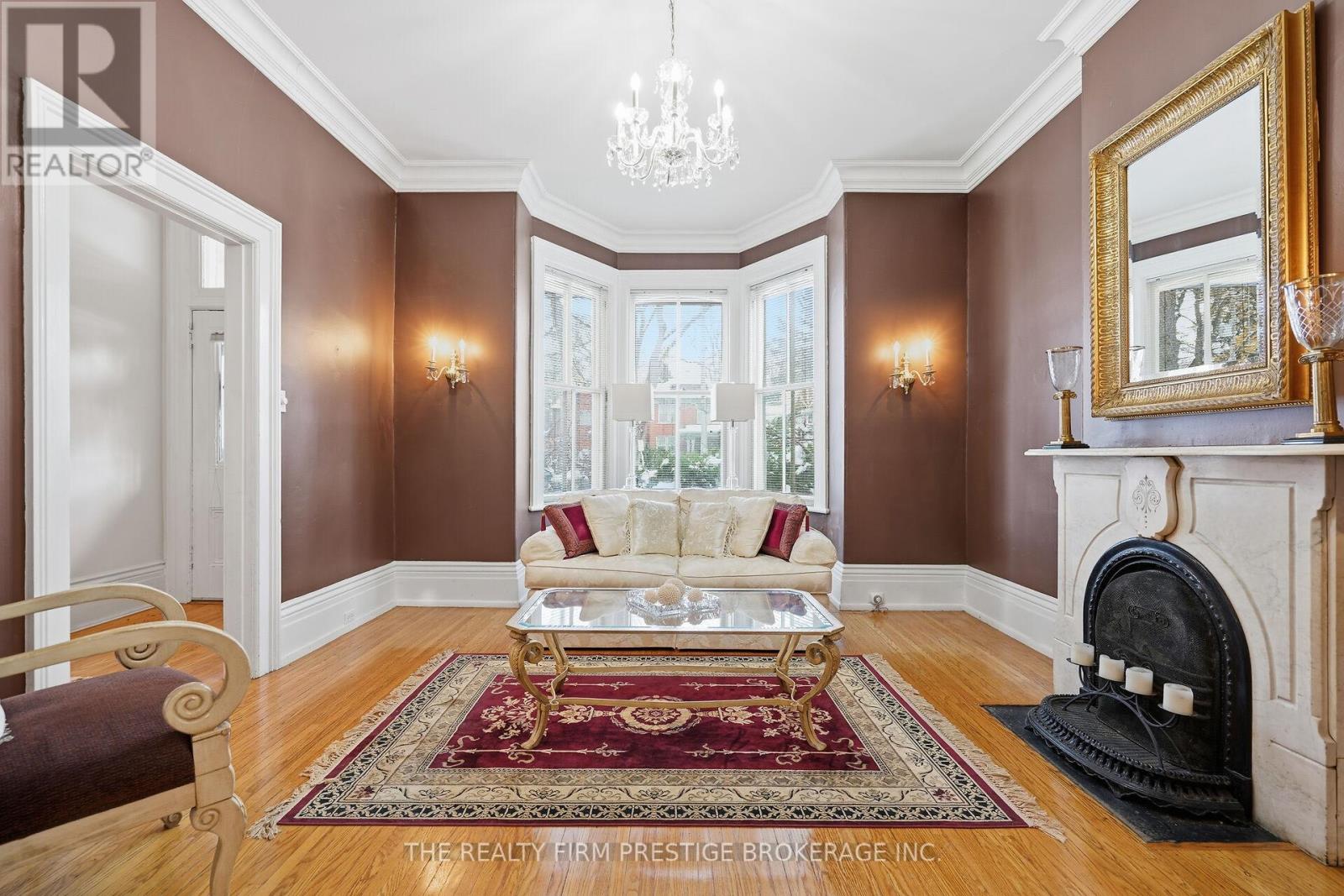 367 ST JAMES STREET - 9