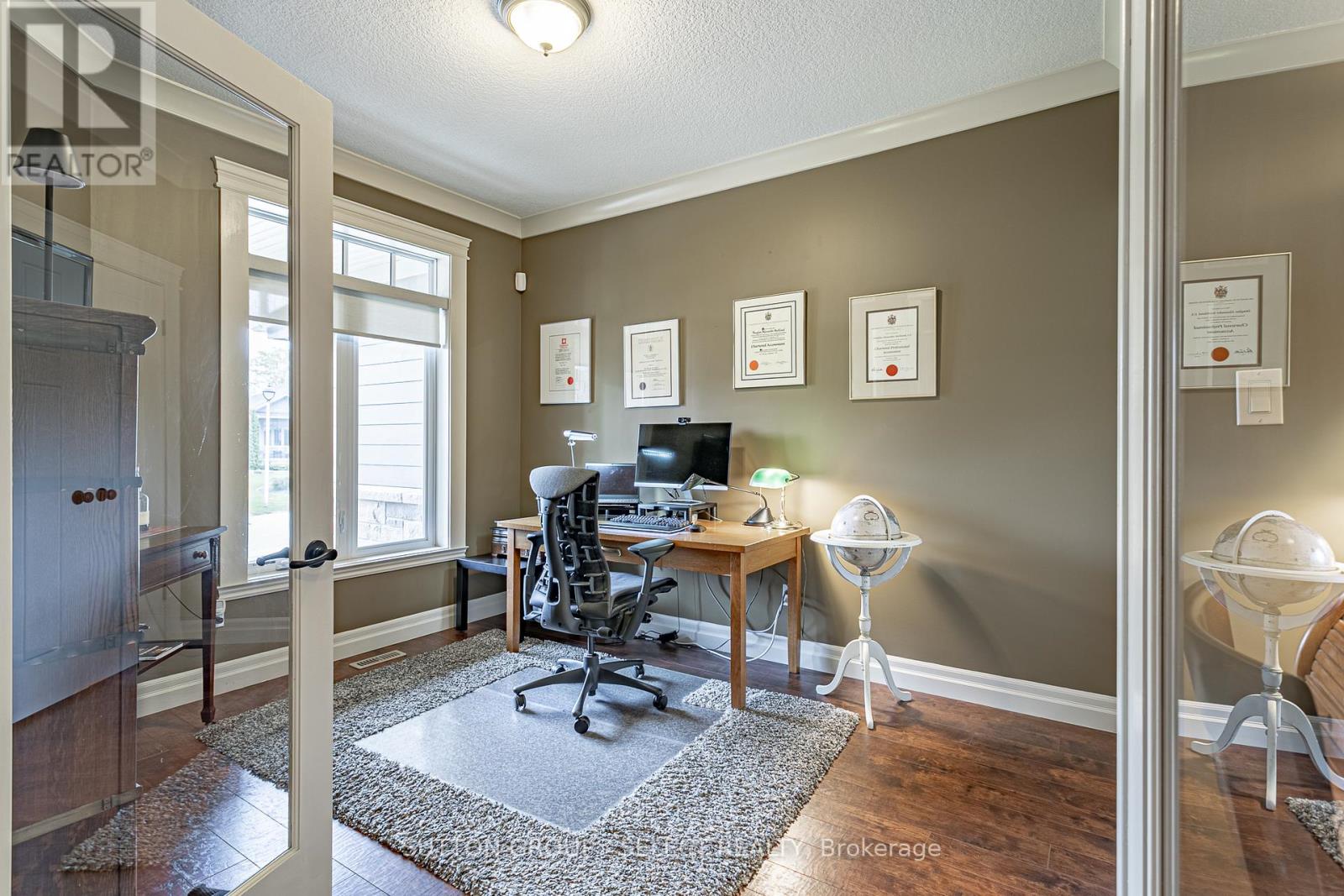 4 HAYTER DRIVE - Image 10
