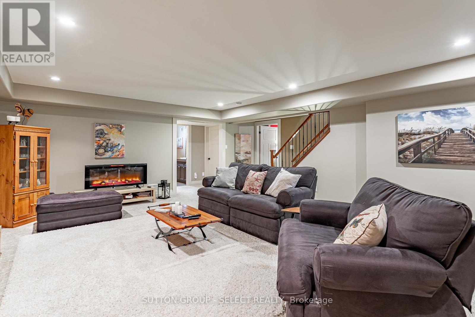 4 HAYTER DRIVE - Image 28