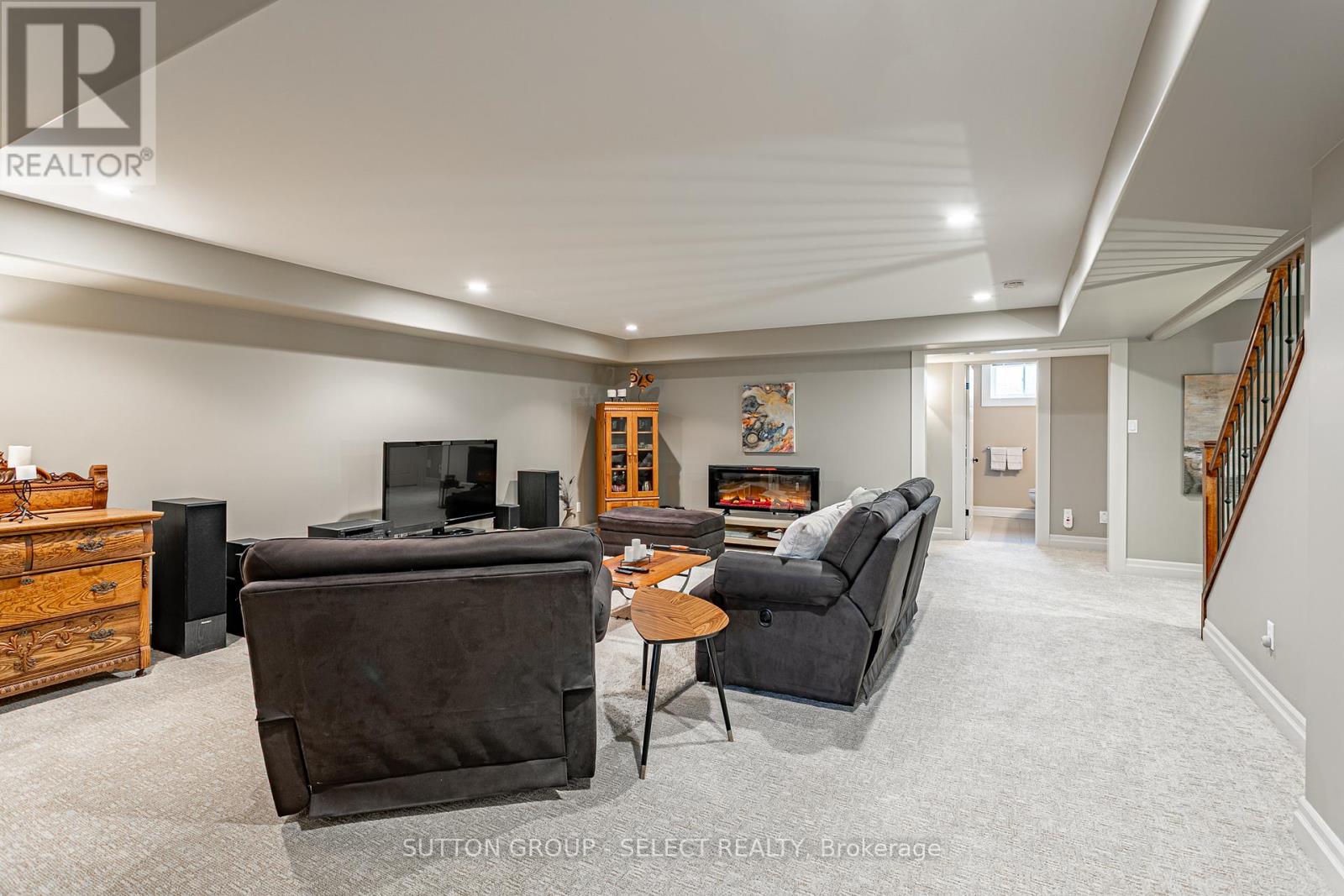 4 HAYTER DRIVE - Image 29