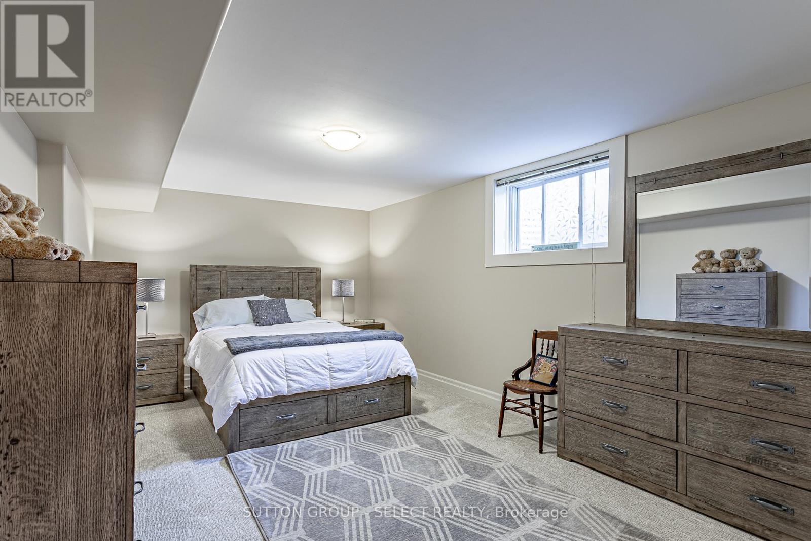 4 HAYTER DRIVE - Image 31