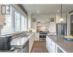 4 Hayter Drive, Lambton Shores, ON N0M1T0 Photo 43