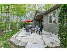 4 Hayter Drive, Lambton Shores, ON N0M1T0 Photo 7