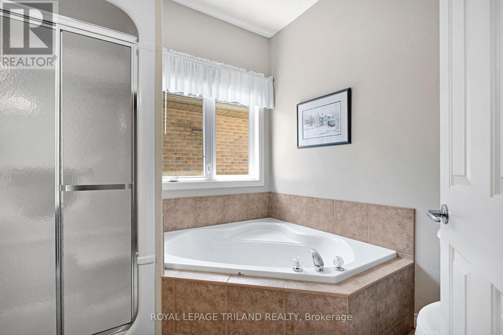 998 GABOR STREET - 23