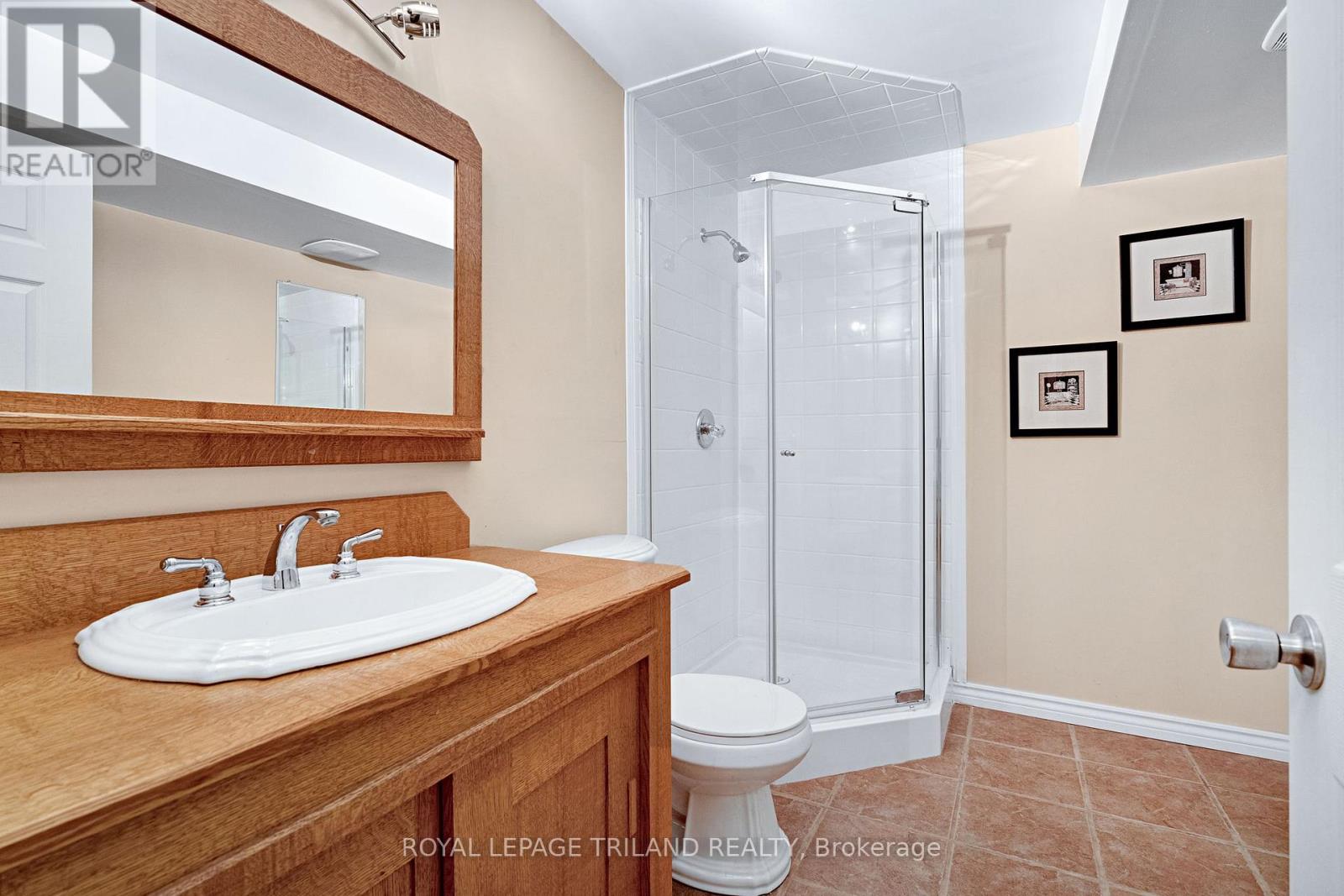 998 GABOR STREET - 34