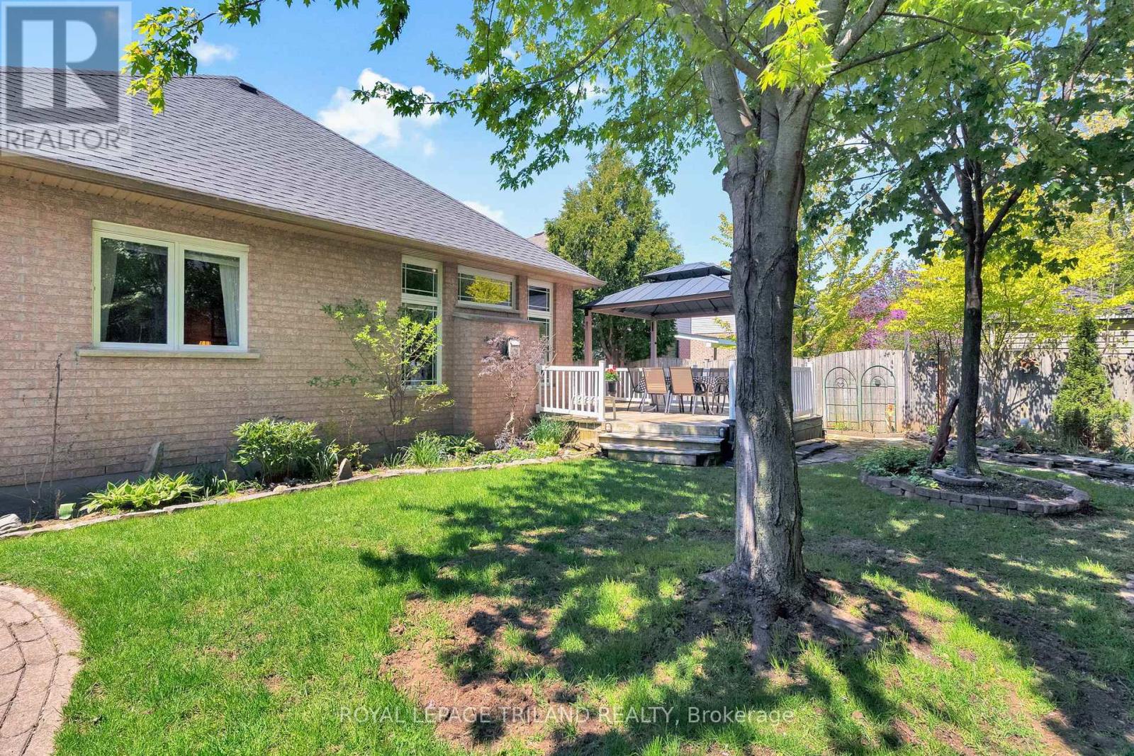 998 GABOR STREET - 37