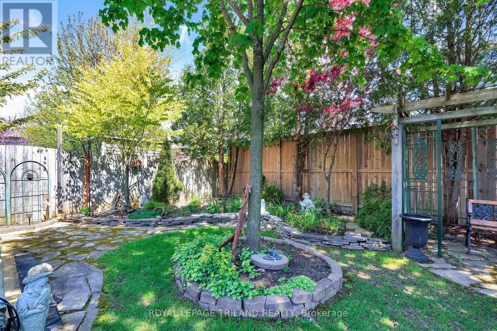 998 GABOR STREET - 39