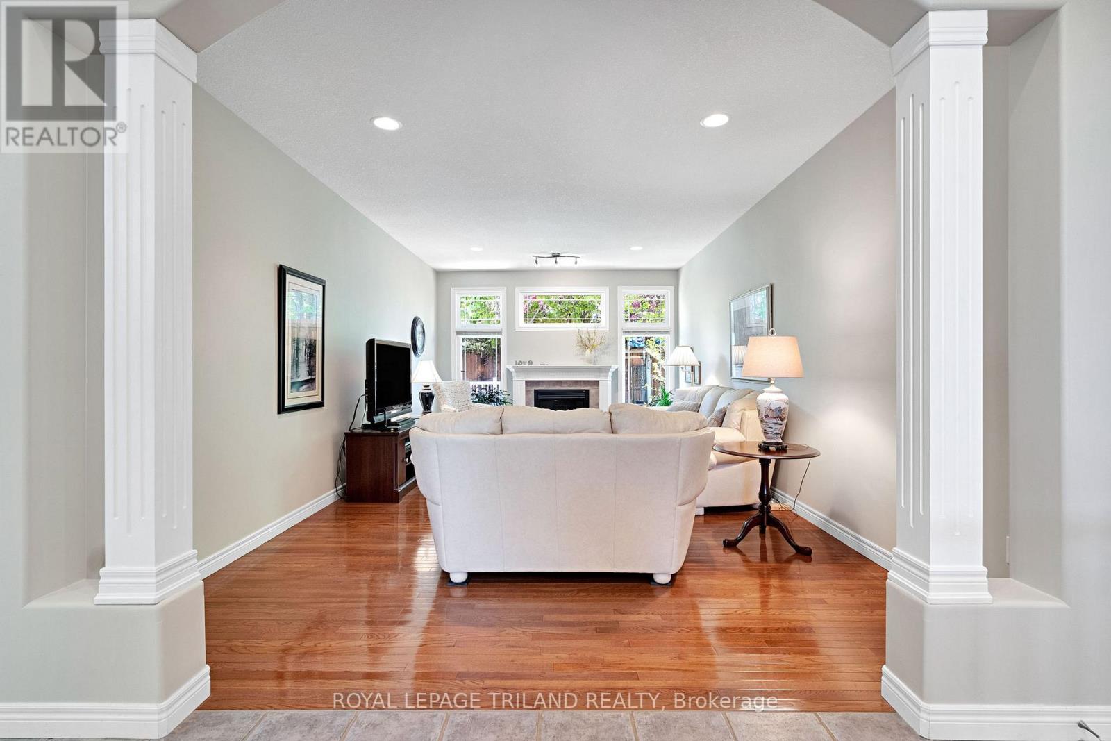998 GABOR STREET - 7