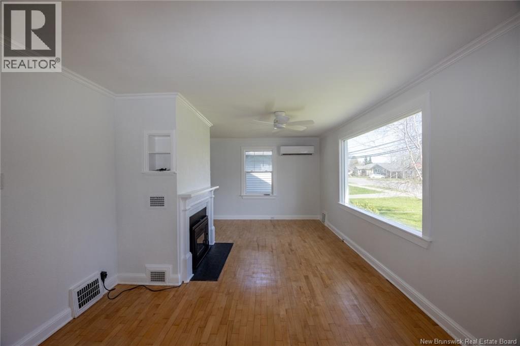 253 Gibson Street - 4