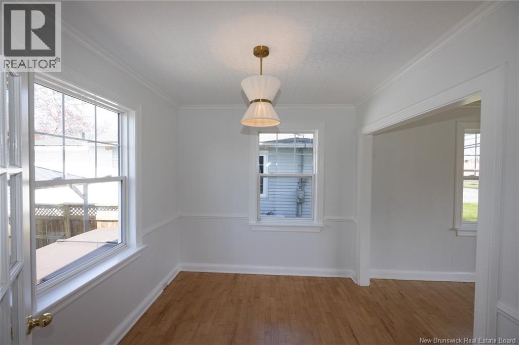 253 Gibson Street - 9