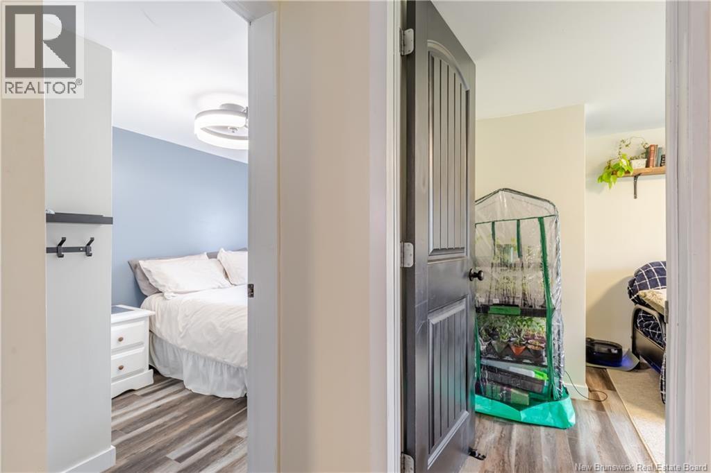20 Glazier Carr Road - 12
