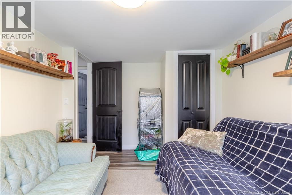 20 Glazier Carr Road - 13