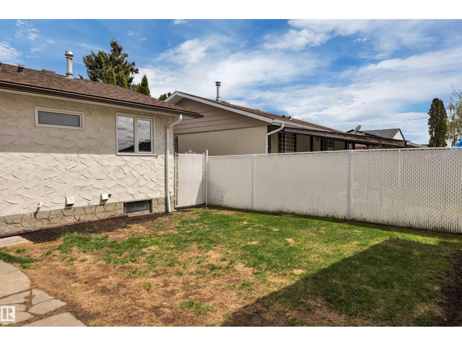 11719 152A AV NW - 56