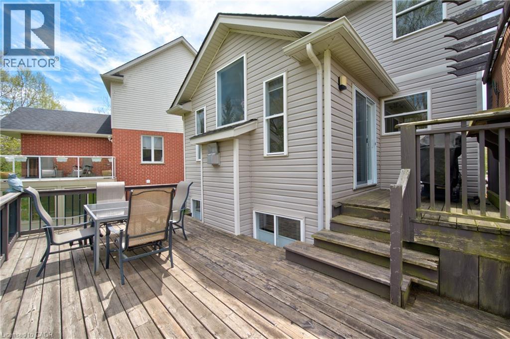742 BROOKMILL Place, Waterloo, Ontario, N2V2P1 — Photo 3