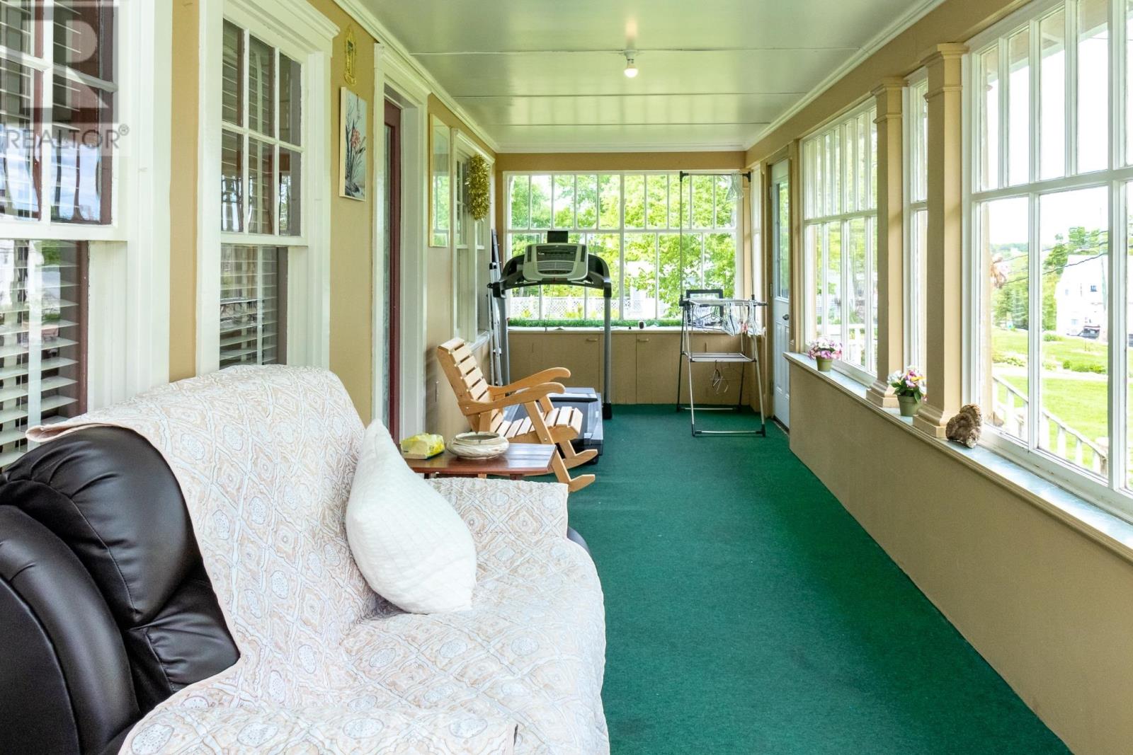 19 Wood Island Road - 24