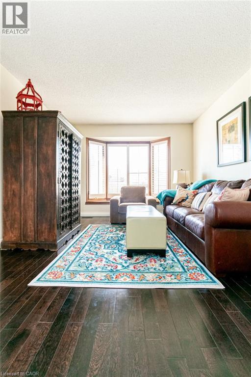 35 HORIZON Court - 13