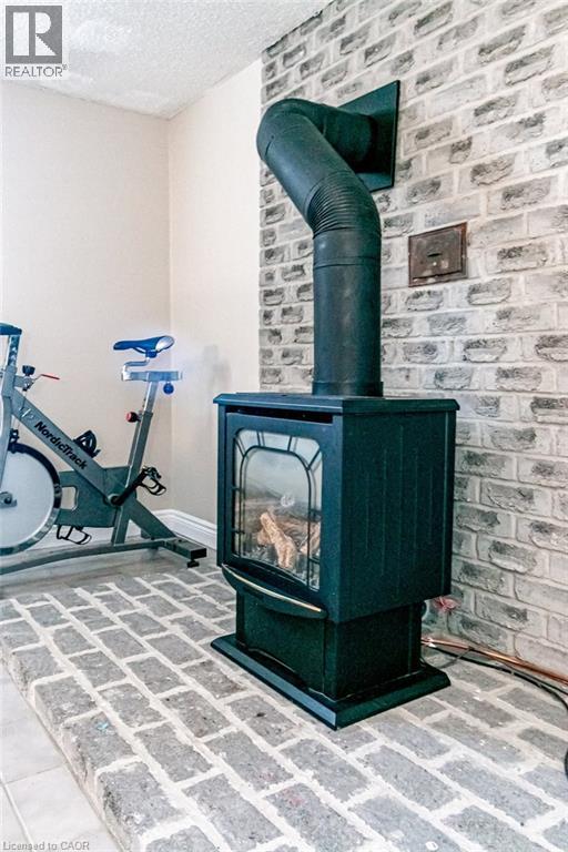 35 HORIZON Court, Hamilton, Ontario, L9B1W8 — Photo 30