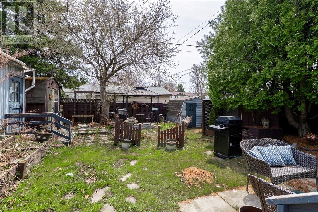 251 Eleventh Avenue, Lively, Ontario, P3Y1M7 — Photo 7