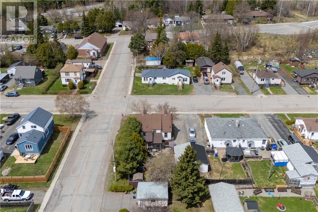 251 Eleventh Avenue, Lively, Ontario, P3Y1M7 — Photo 8