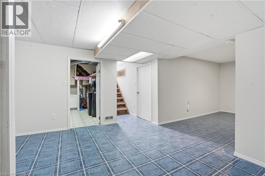 17 KATHLEEN Street, Paris, Ontario, N3L1V7 — Photo 5