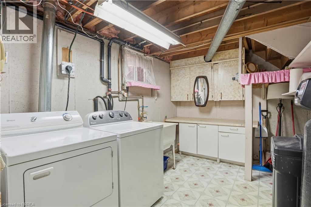 17 KATHLEEN Street, Paris, Ontario, N3L1V7 — Photo 12