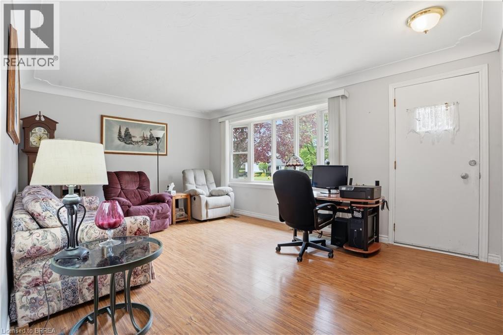 17 KATHLEEN Street, Paris, Ontario, N3L1V7 — Photo 3
