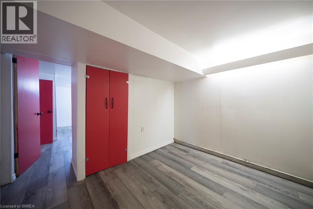 294 DARLING Street - 18
