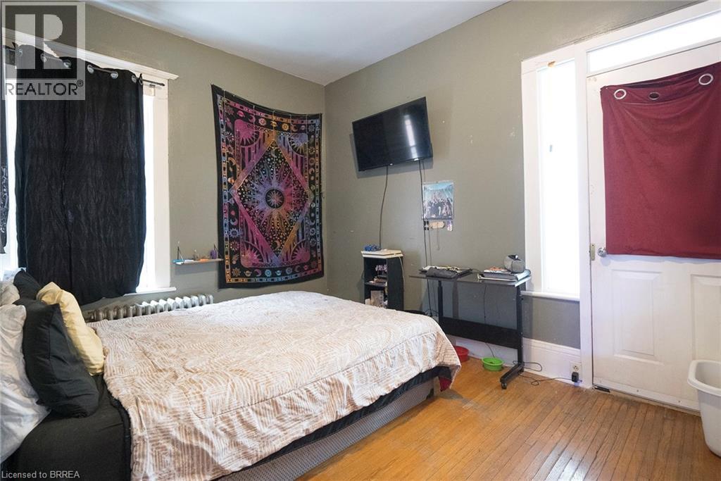 294 DARLING Street - 29